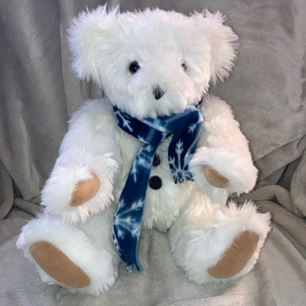 White hairy vermont Teddy Bear snowman with scarf HTF authentic 17” classic